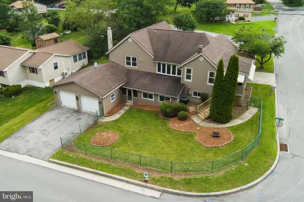 201 Winding Knoll Rd, ALTOONA, PA 16601