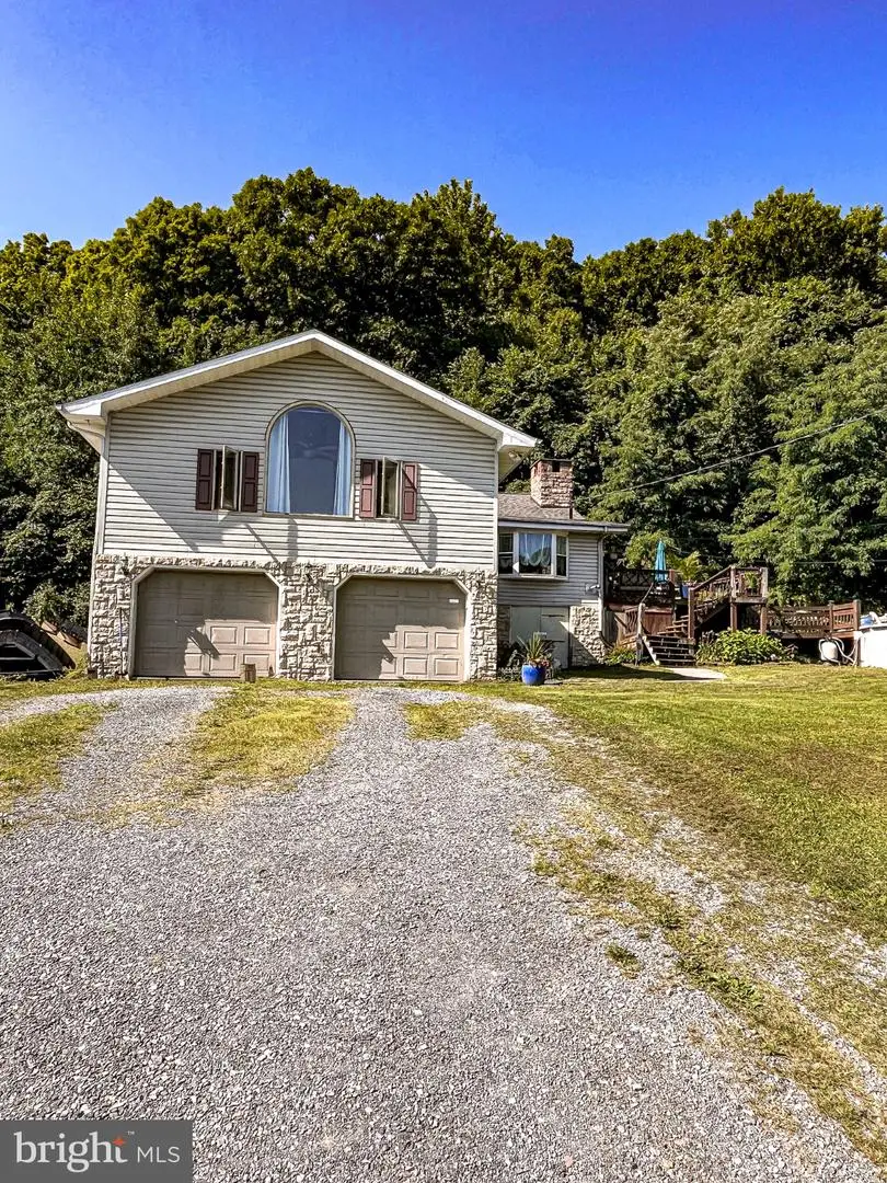 199 Swartz Rd, Altoona, PA 16601 - #1