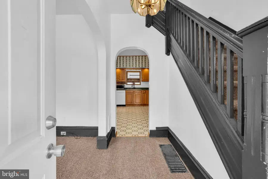 2912 4th Ave, Altoona, PA 16602 - #2