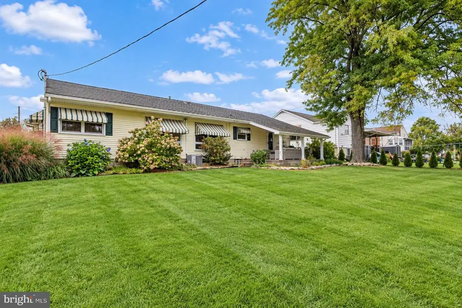 1935 Crawford Ave, Altoona, PA 00000 - #3