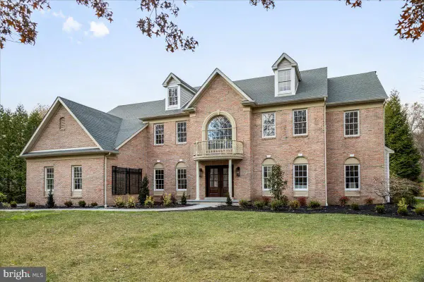 5110 Harmony Ct W, DOYLESTOWN, PA 18902