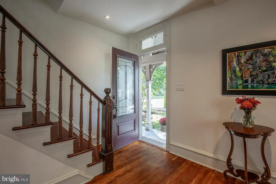121 Cottage St, Doylestown, PA 18901 - Image #3