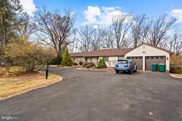 164 Trenton Rd, LANGHORNE, PA 19047