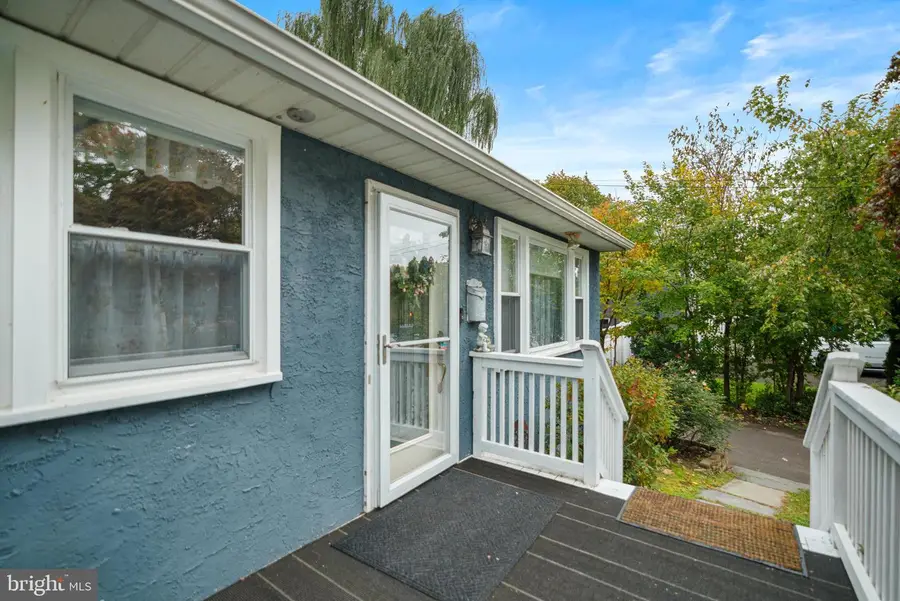 472 4th Ave, Warminster, PA 18974 - Image #3