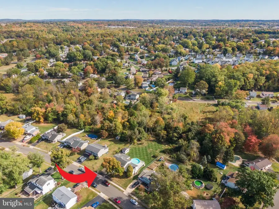 971 Cornell Dr, Warminster, PA 18974 - Image #3