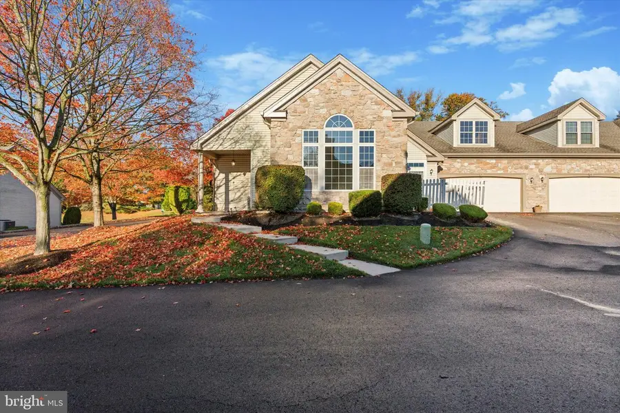 64 Legacy Oaks Dr, Richboro, PA 18954 - Image #2