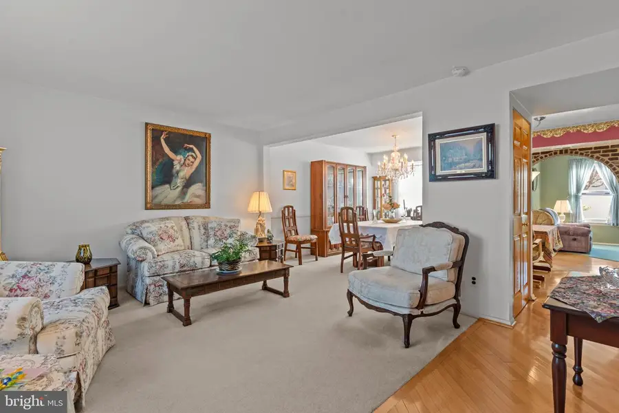 6313 Congress Ct, Bensalem, PA 19020 - Image #3