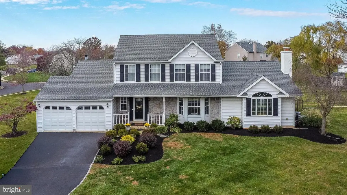 1403 E Fernbrook Dr, Warrington, PA 18976 - Image #1