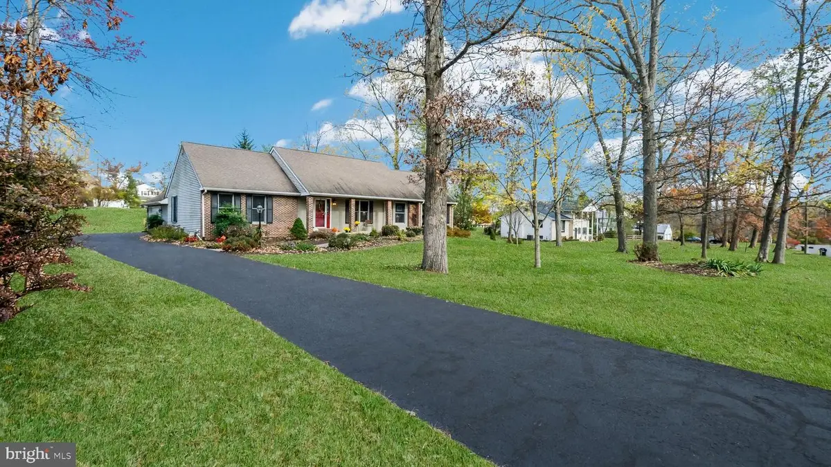3633 Meadow Ln, Chalfont, PA 18914 - Image #1