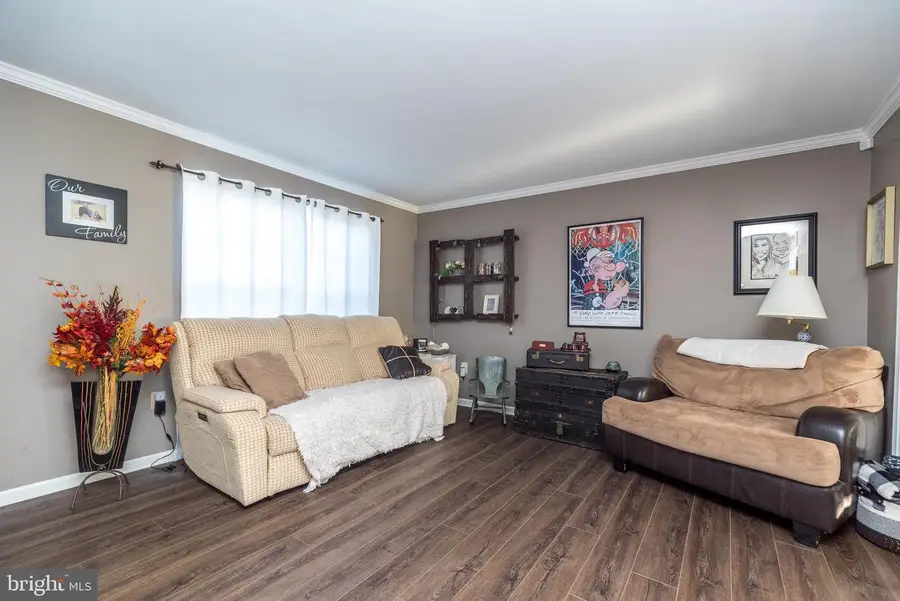 4190 Milords Ln, Doylestown, PA 18902 - Image #3