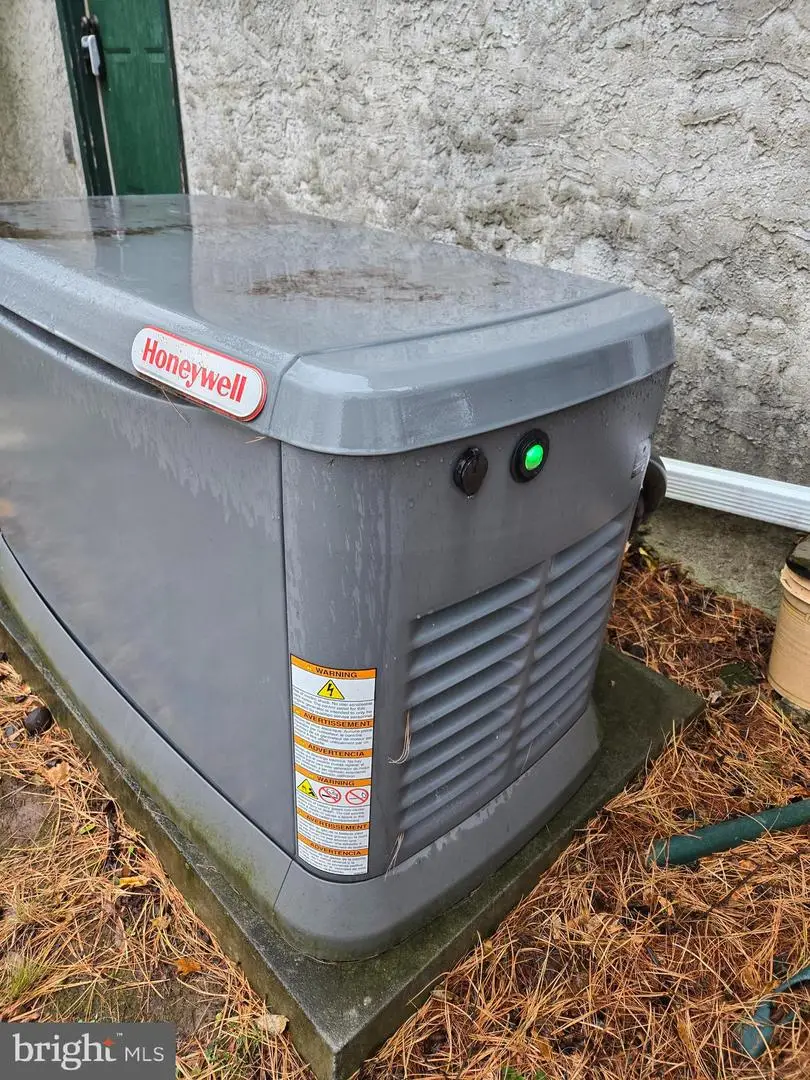 6 Township Line Rd, Line Lexington, PA 18932 - Image #3