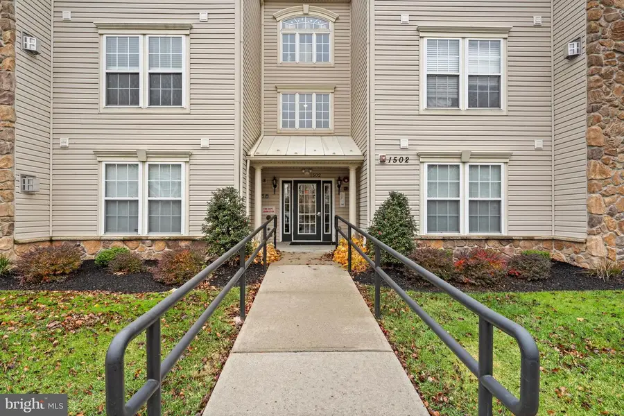 1502 Moore St #201, Bristol, PA 19007 - Image #2
