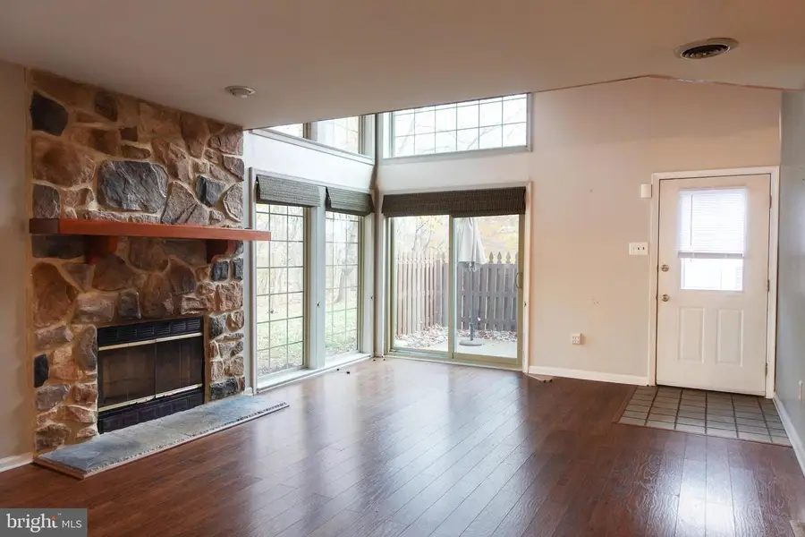 1075 Patrick Pl, Chalfont, PA 18914 - Image #2