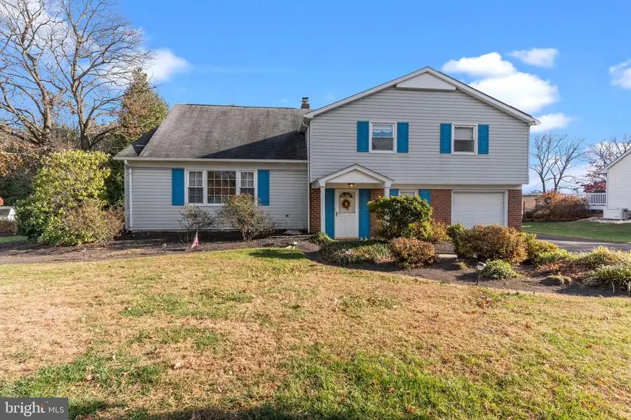 195 Harriet Rd, Southampton, PA 18966 - Image #2