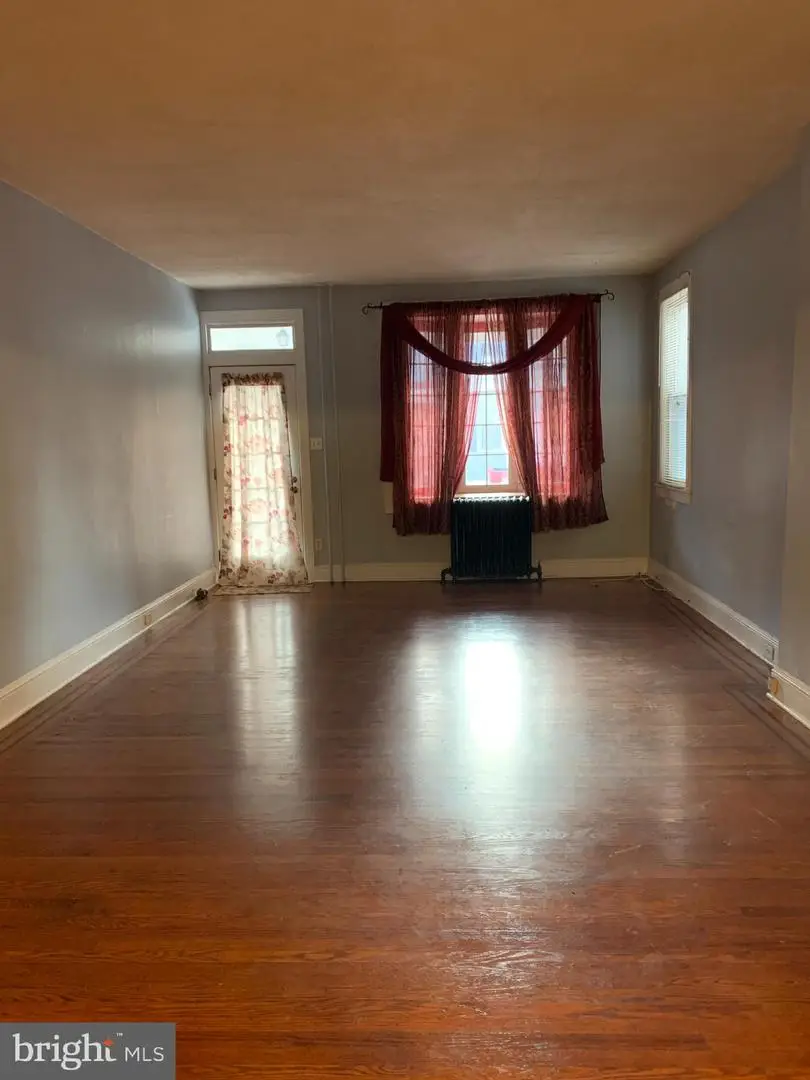 225 Washington St, Bristol, PA 19007 - Image #3