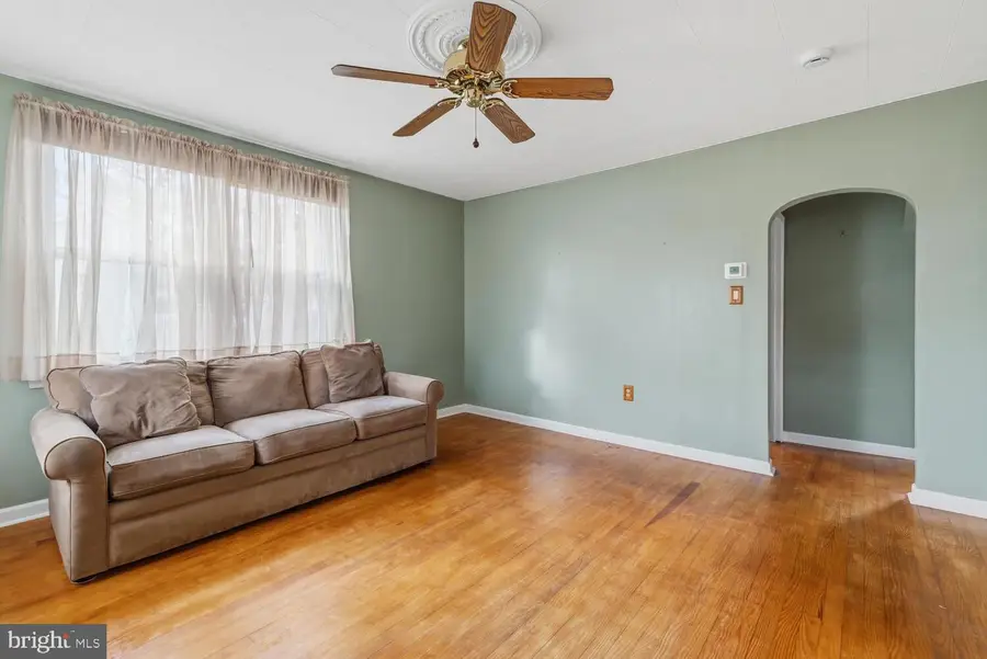 2133 Maple Ave, Croydon, PA 19021 - Image #3