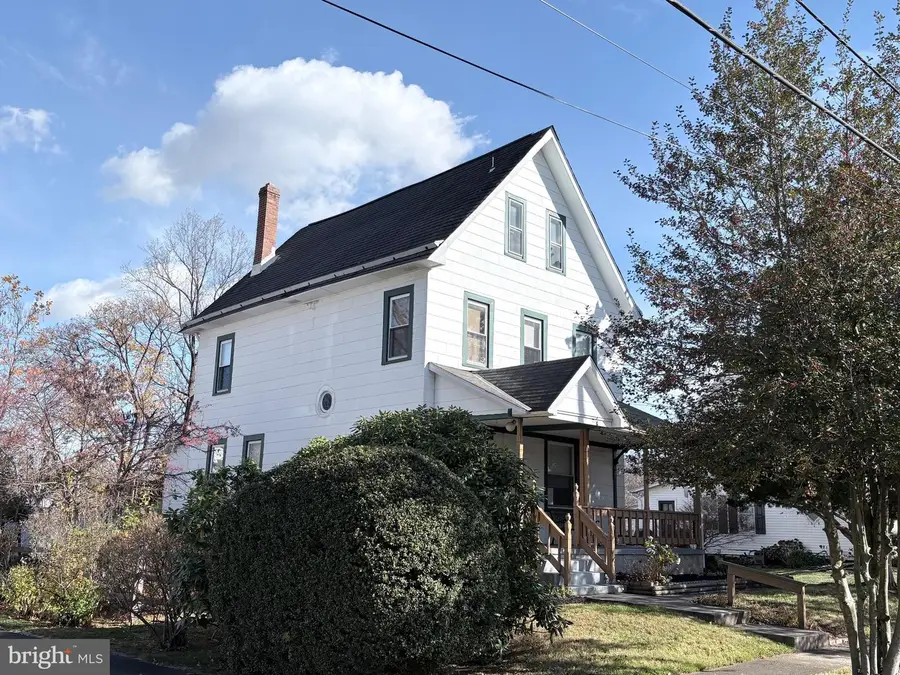 11 Lincoln Ave, Ivyland, PA 18974 - Image #2