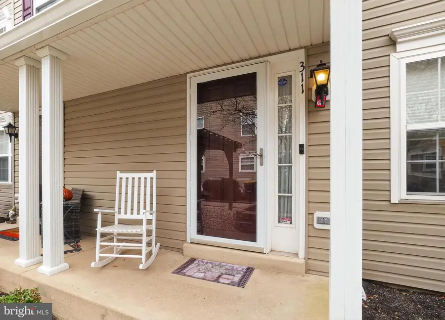 311 Goldenrod Ct, Warrington, PA 18976 - Image #3