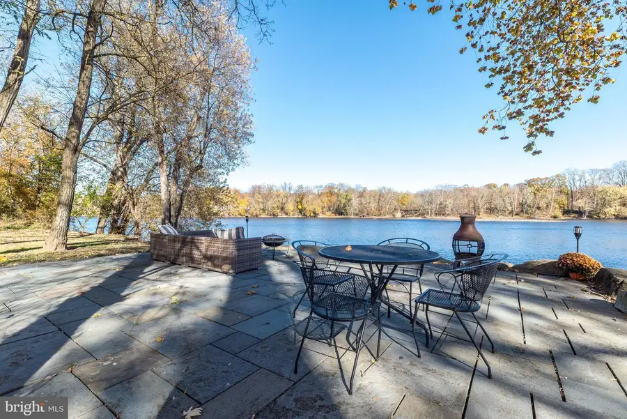 1442 River Rd, Upper Black Eddy, PA 18972 - Image #2