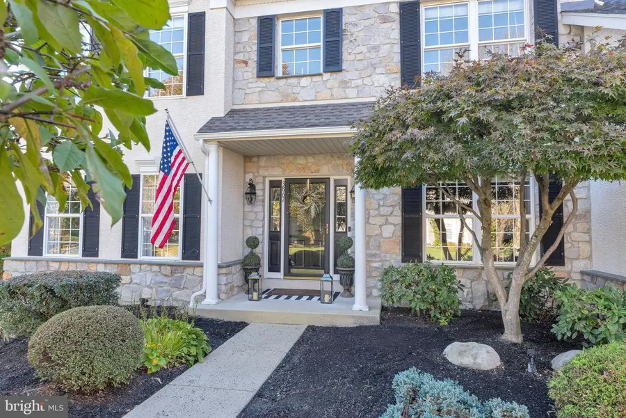 3867 Charter Club Dr, Doylestown, PA 18902 - Image #3