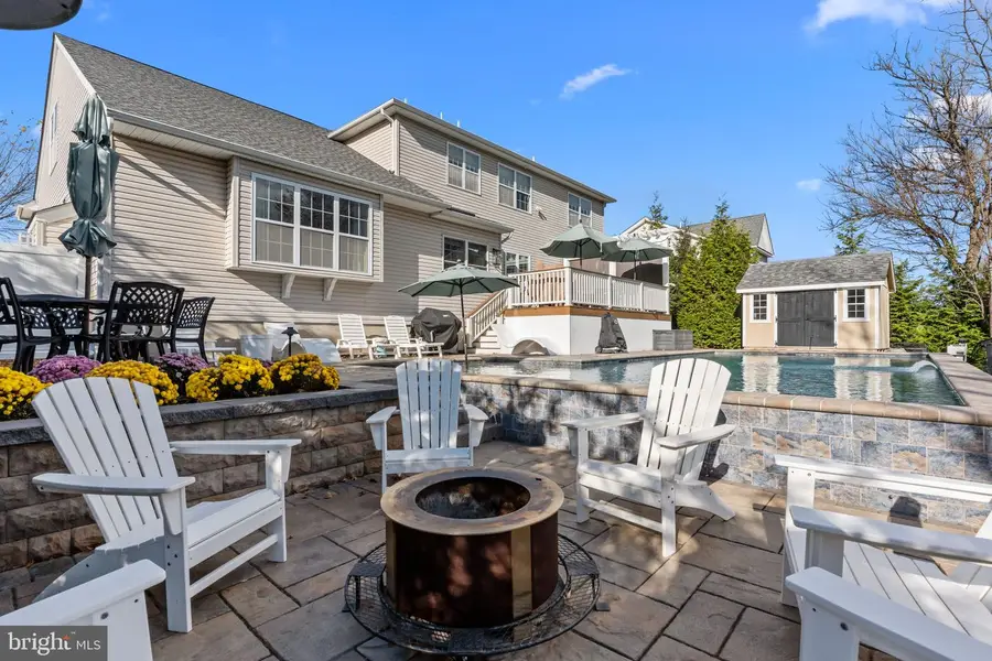 204 Pennland Farm Dr, Perkasie, PA 18944 - Image #3