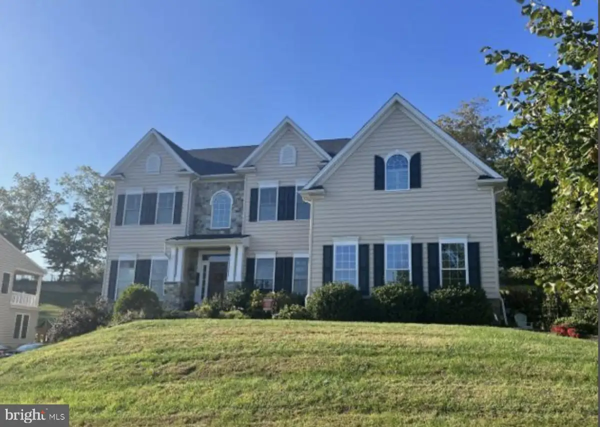 1212 Revere Dr, Chalfont, PA 18914 - Image #1