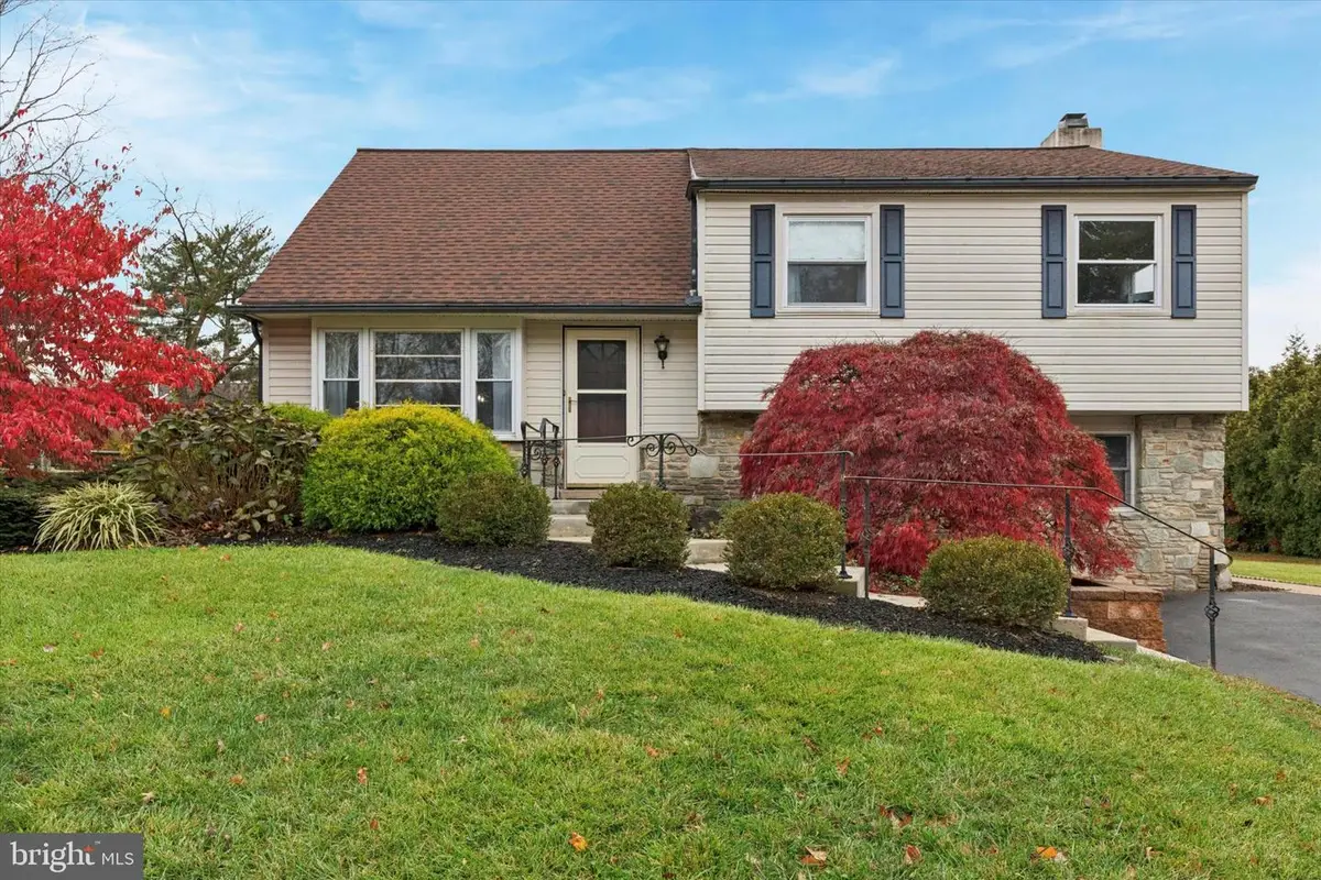 108 Devon Rd, Chalfont, PA 18914 - Image #1