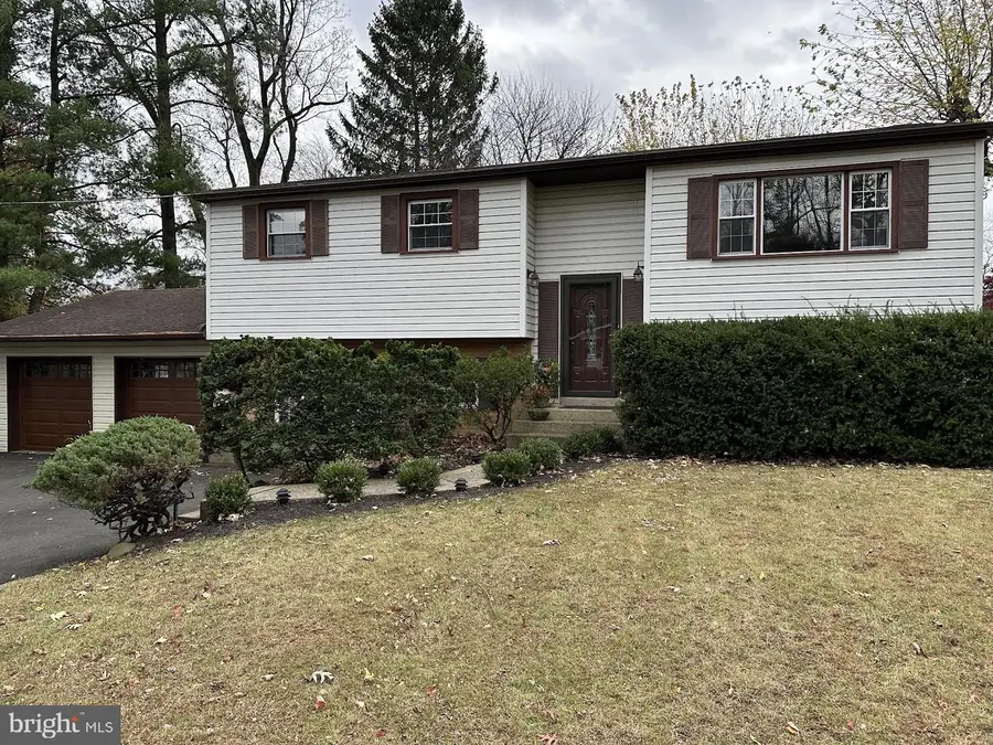 653 Avenue A, Feasterville Trevose, PA 19053 - Image #3
