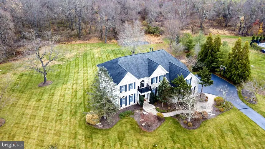 62 Woodside Ln, New Hope, PA 18938 - Image #2