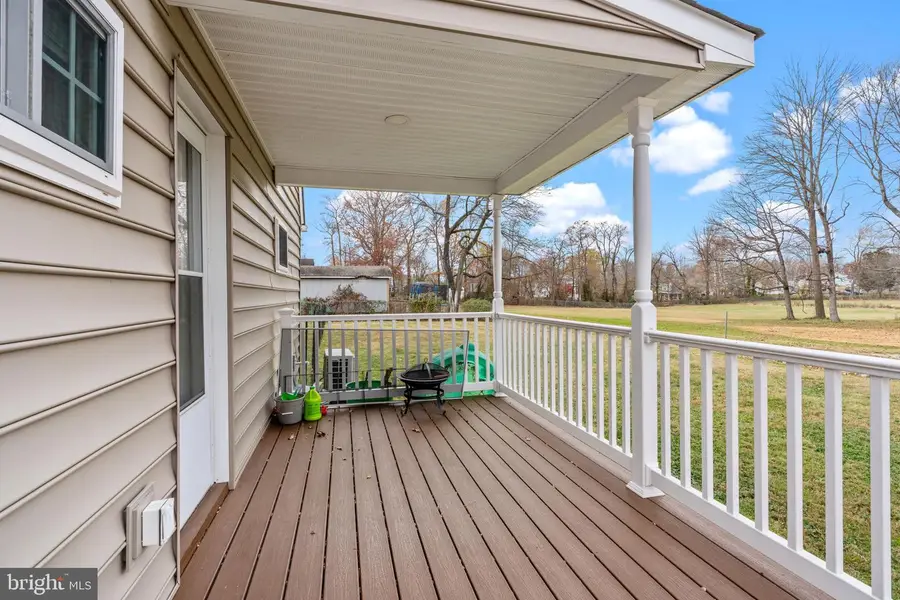 2623 Ave #e, Levittown, PA 19056 - Image #3