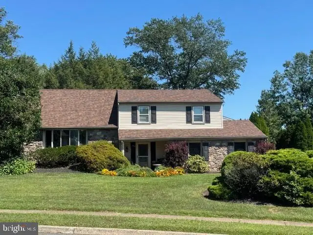 101 N Norwood Ave, Newtown, PA 18940 - Image #1