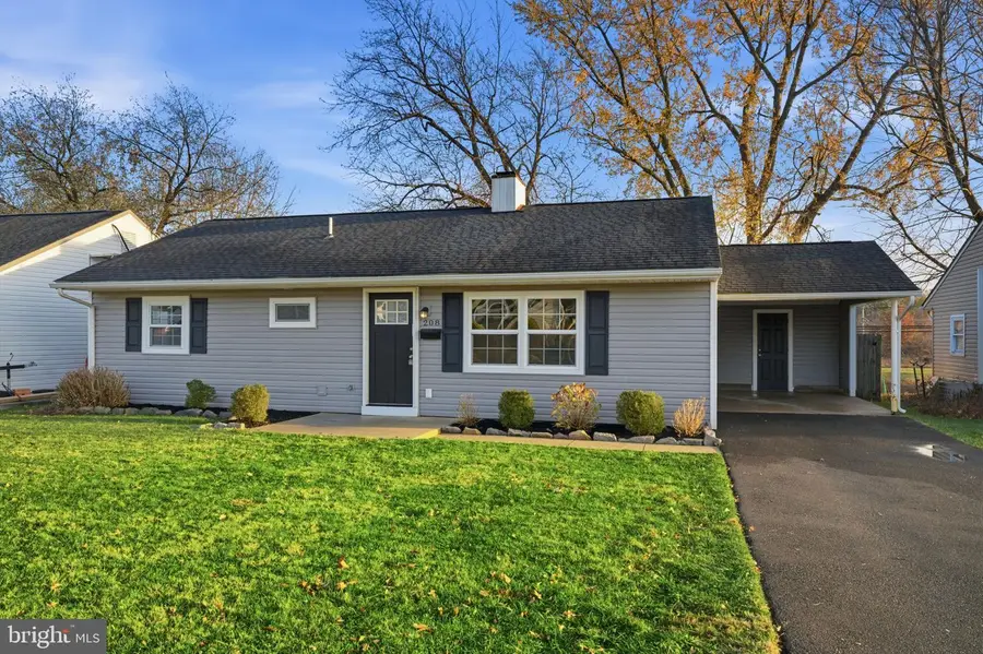208 Trenton Rd, Fairless Hills, PA 19030 - Image #3