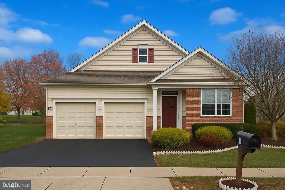 30 Tupelo Ln, Langhorne, PA 19047 - Image #1