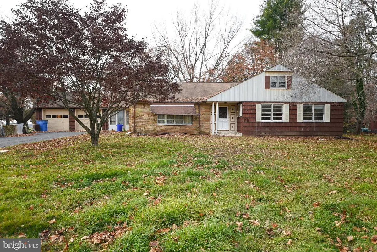 1 Sunnyside Ln, Yardley, PA 19067 - Image #1