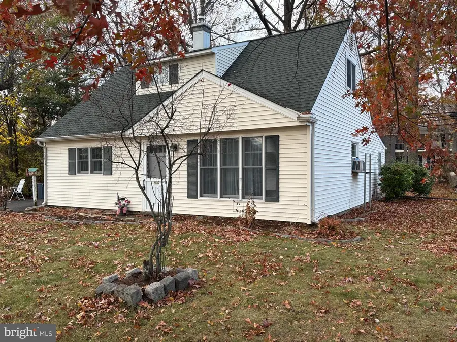 606 Fairhill Rd, Morrisville, PA 19067 - Image #2