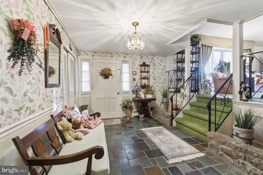 63 Serene Dr, Southampton, PA 18966 - Image #3