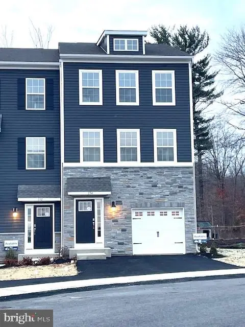 101 Bell Court, SELLERSVILLE, PA 18960