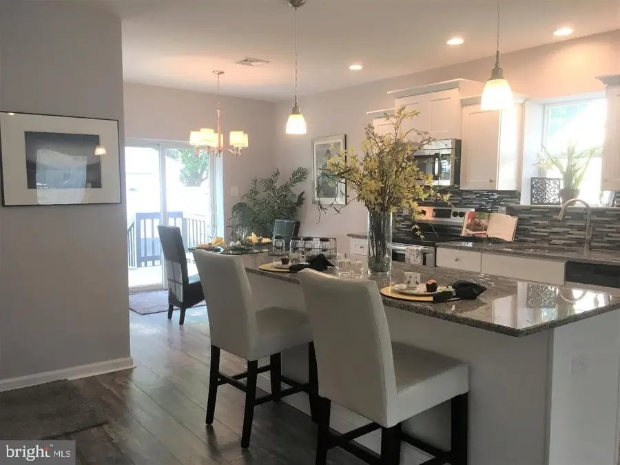 515 Sycamore Ave, Croydon, PA 19021 - Image #3