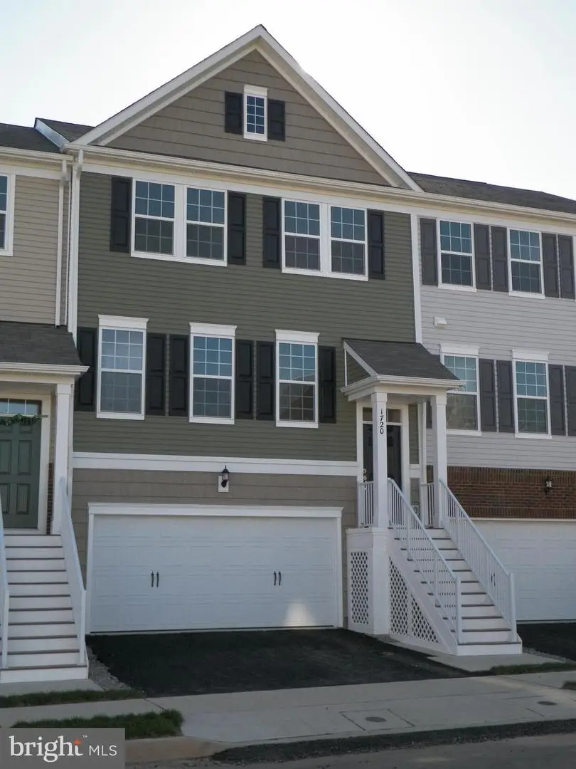 1720 Beacon Ln, Warrington, PA 18976 - Image #2