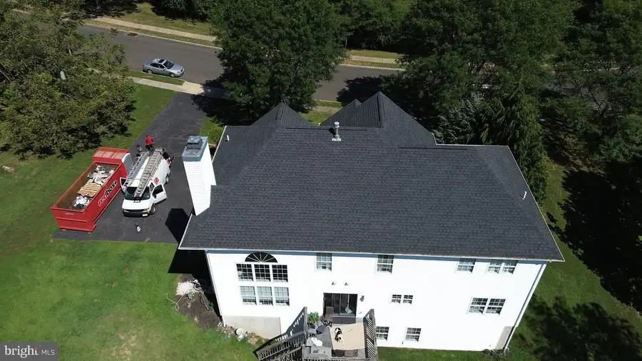 977 Hickory Ridge Dr, Chalfont, PA 18914 - Image #3