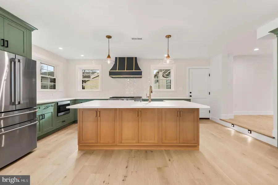 215 N Franklin St, Doylestown, PA 18901 - Image #3