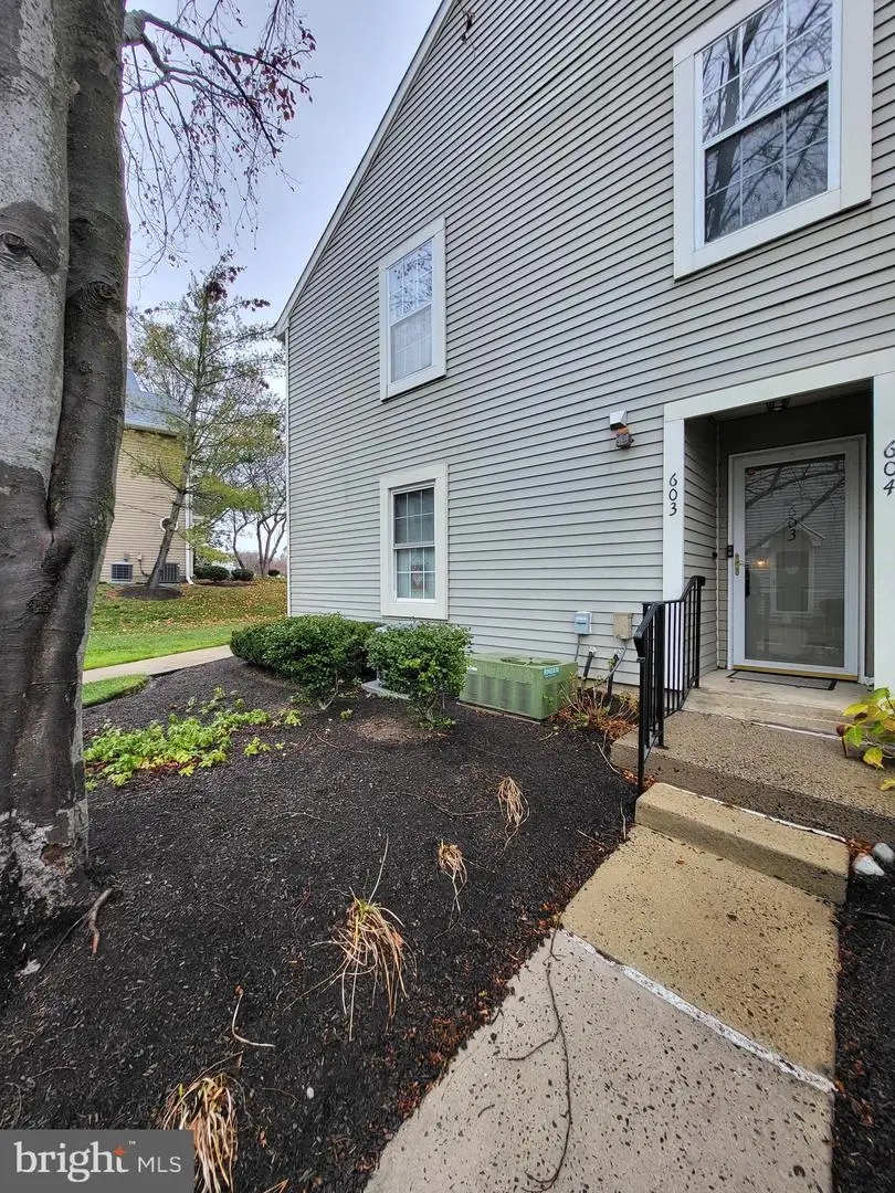 603 Society Pl, Newtown, PA 18940 - Image #2