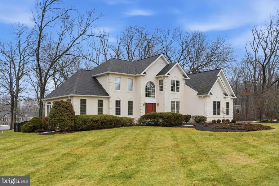 385 Ridge Ave, Newtown, PA 18940 - #3