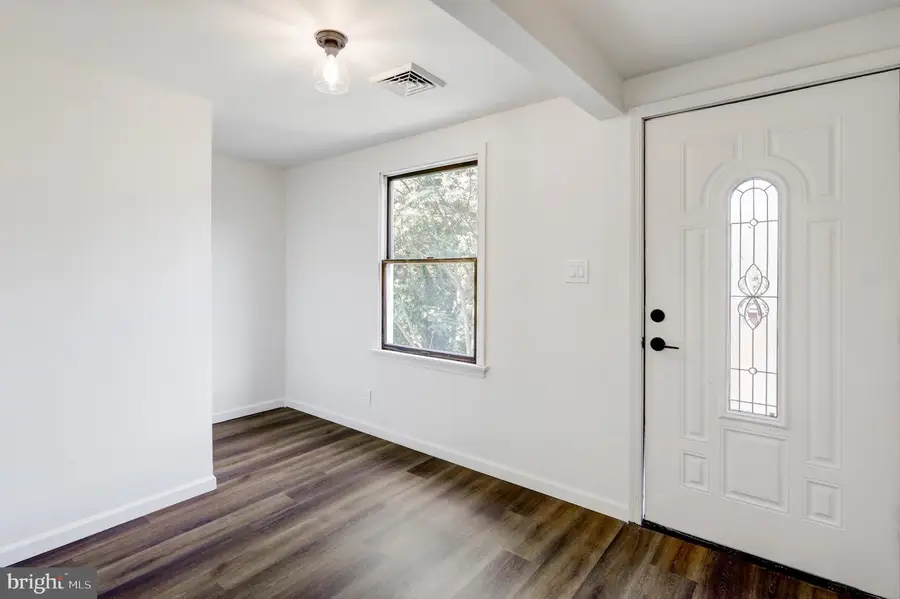 2145 Dunksferry Rd, Bensalem, PA 19020 - Image #3