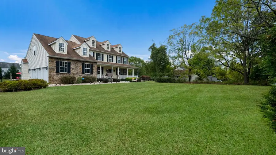 10 E Bristol Rd, Warminster, PA 18974 - Image #2