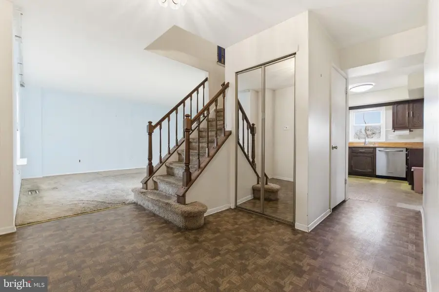 862 Green Ridge Cir, Langhorne, PA 19053 - Image #3