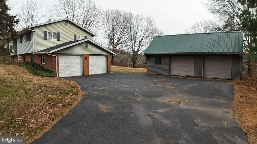 3288 Slifer Valley Rd, Riegelsville, PA 18077 - Image #3
