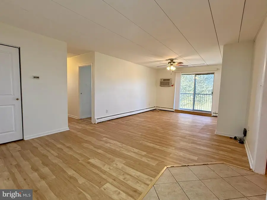 1575 W Street Rd #327, Warminster, PA 18974 - Image #2