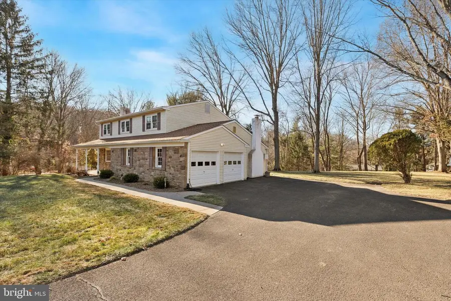 3060 Cloverly Dr, Furlong, PA 18925 - Image #3