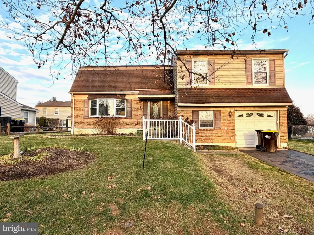 3412 Mansion Dr, Bensalem, PA 19020 - Image #1